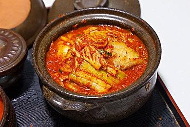 《吸血鬼幸存者》的“Among Us”DLC 现已推出